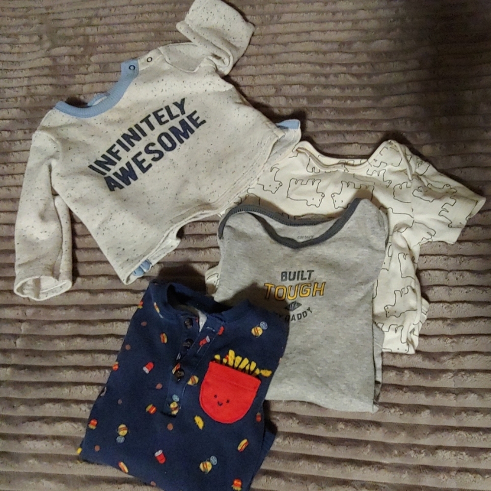Baby sweatshirt and onesies